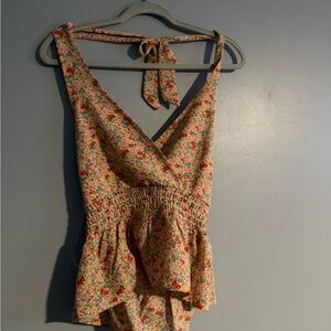 Floral halter neck Top